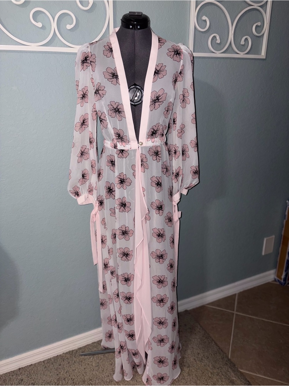 Like new Katya Kovtunovich Tunic/Kaftan cover up Made in Dubai.